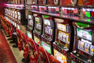 Dream Gaming live dealer casino table with dealer and players